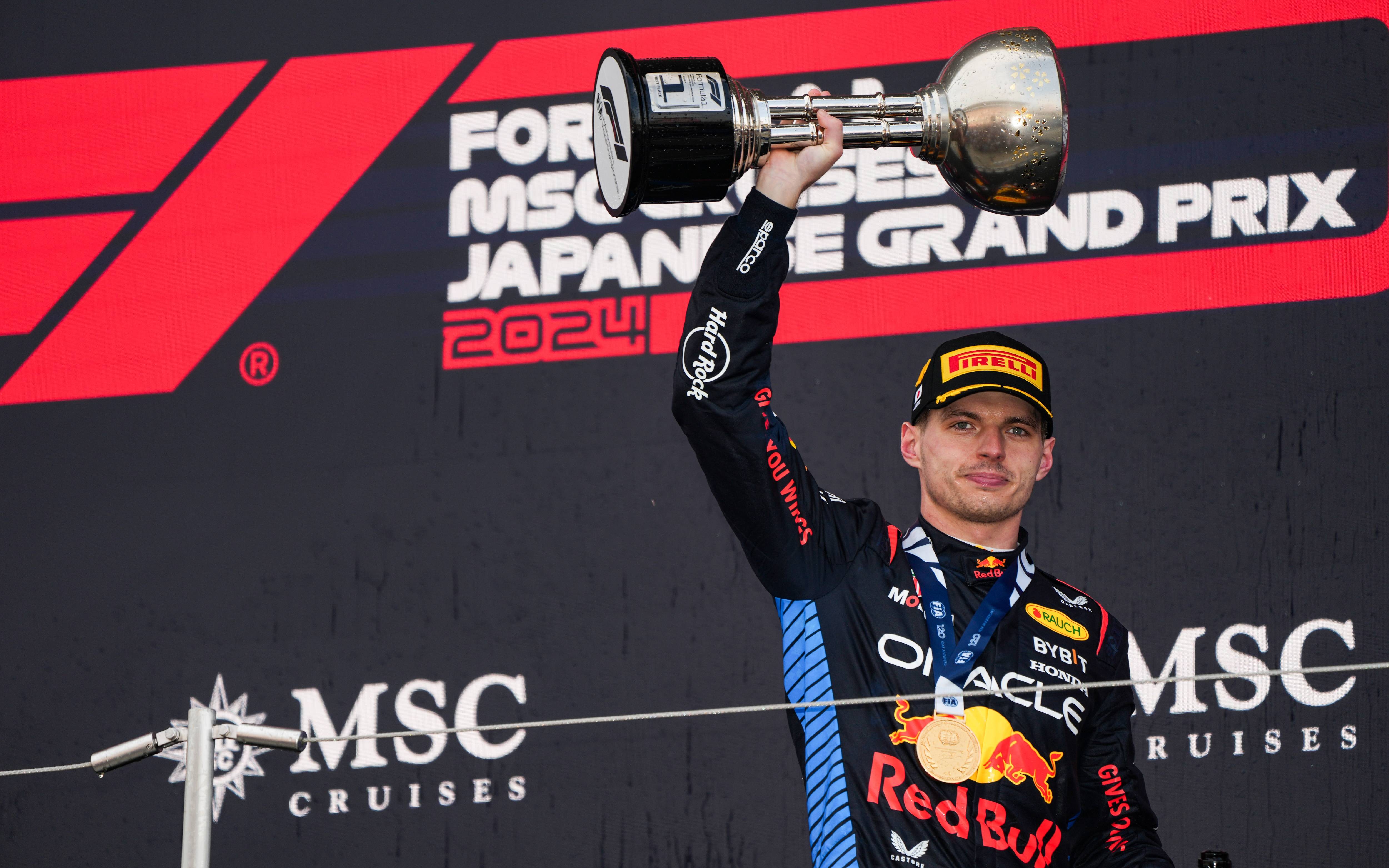 索伯车队横扫红牛二队，塞恩斯惊艳四座的简单介绍