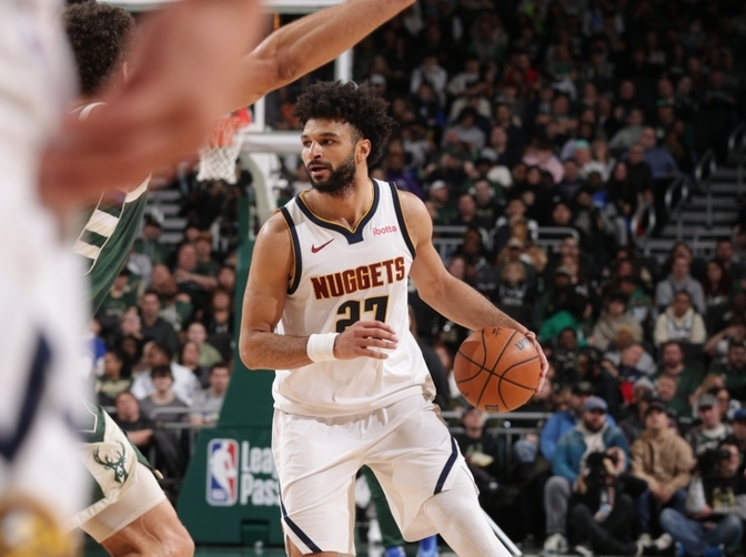 雄鹿险胜北京队，约基奇惊艳四座的简单介绍