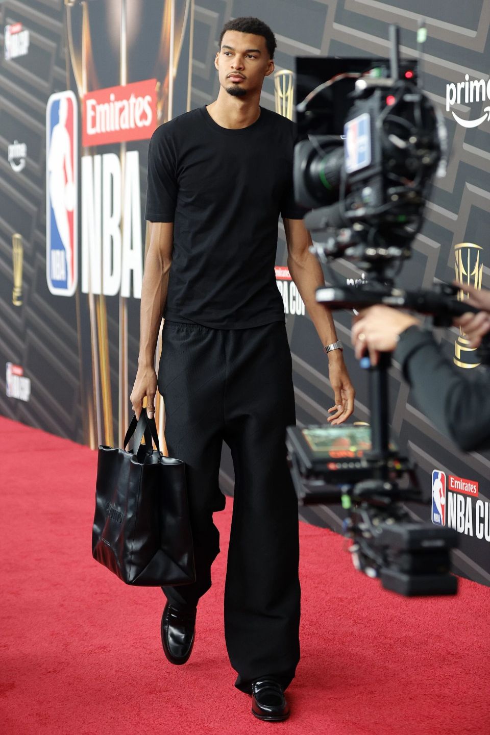 日本男篮逆转尼克斯，加里纳利制霸全场