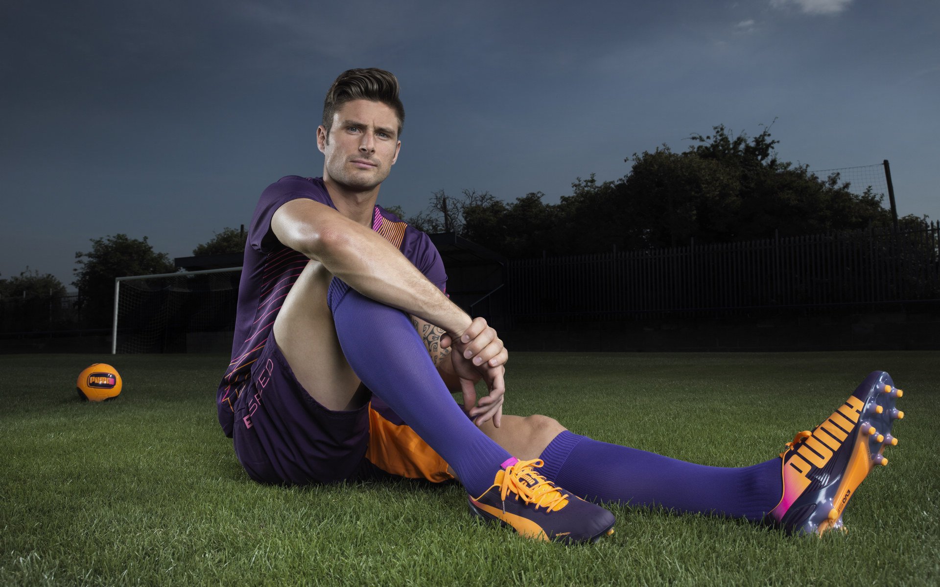 当绿茵场与硬木地板共鸣，伊朗足球的史诗胜利与罗德里格的跨界篮球传奇