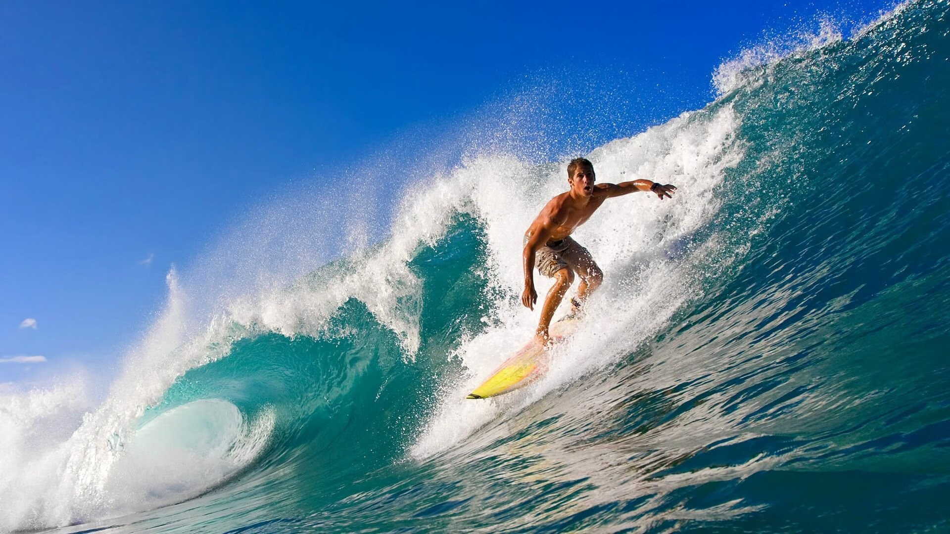 青岛队鏖战火箭，伦纳德状态火热，一场跨越文化的篮球对话