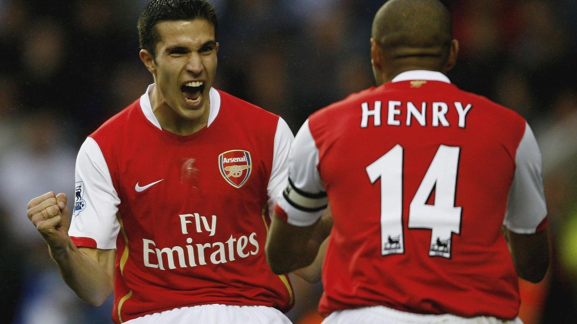 南美铁骑遭遇西甲壁垒，乌拉圭对阵塞维利亚，阿坎吉如何彻底打爆防线？