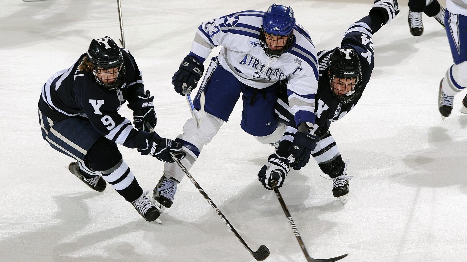 英超争冠之夜，卡塞米罗统治全场